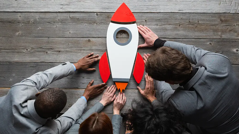 https://fidelityit.com/wp-content/uploads/2023/12/it-roadmap-smb.webp
